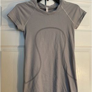 Lululemon Short Sleeve Top